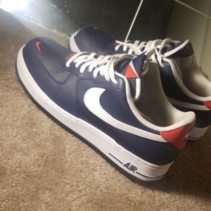 Nike Air Force 1 '07 LV8 Men's Shoe